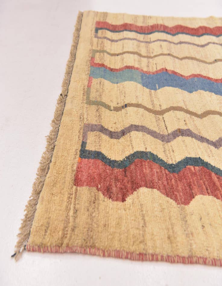 Detail image of  4' x 5' 6  Hand Knotted Shiraz-Gabbeh Persian Wool Rug