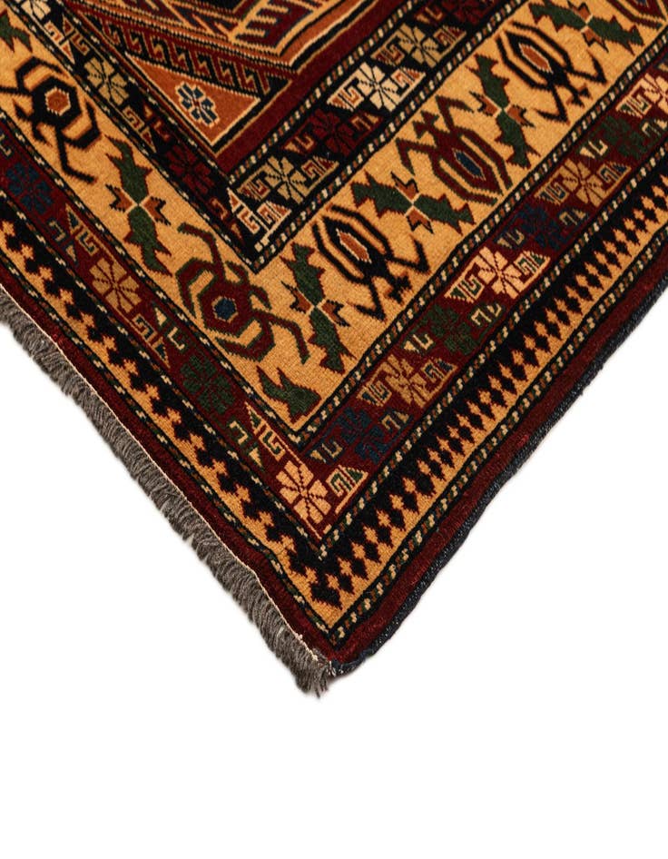 Detail image of  4' 7 x 5' 6 Shirvan Rug