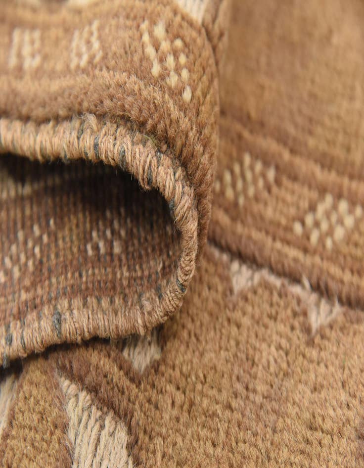 Detail image of  4' 3 x 6' 6  Hand Woven Sumak Wool Rug