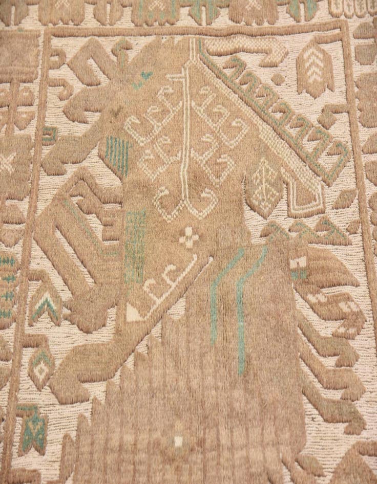 Detail image of  4' x 6' 7  Hand Woven Sumak Wool Rug