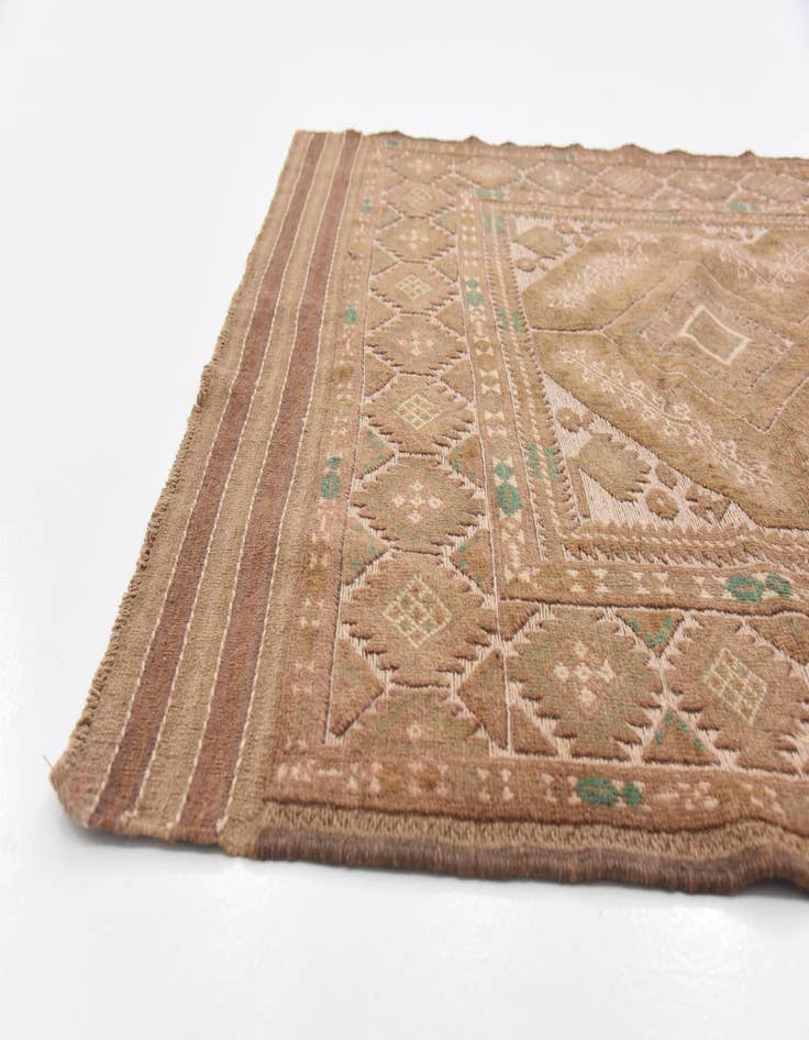 Detail image of  4' 3 x 5' 7  Hand Woven Sumak Wool Rug