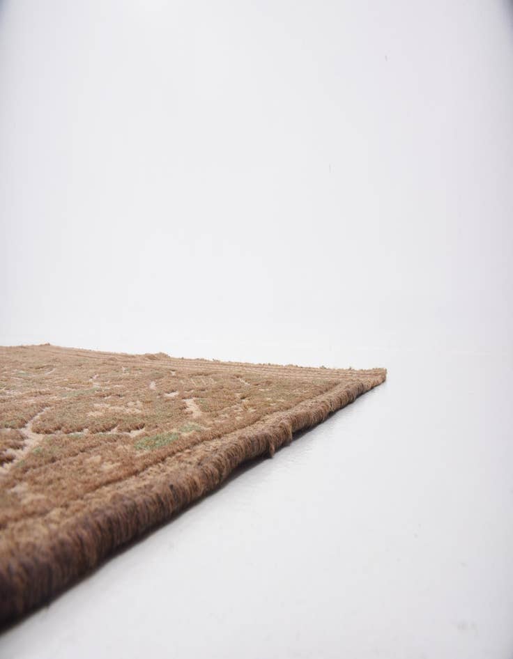 Detail image of  4' 3 x 5' 7  Hand Woven Sumak Wool Rug