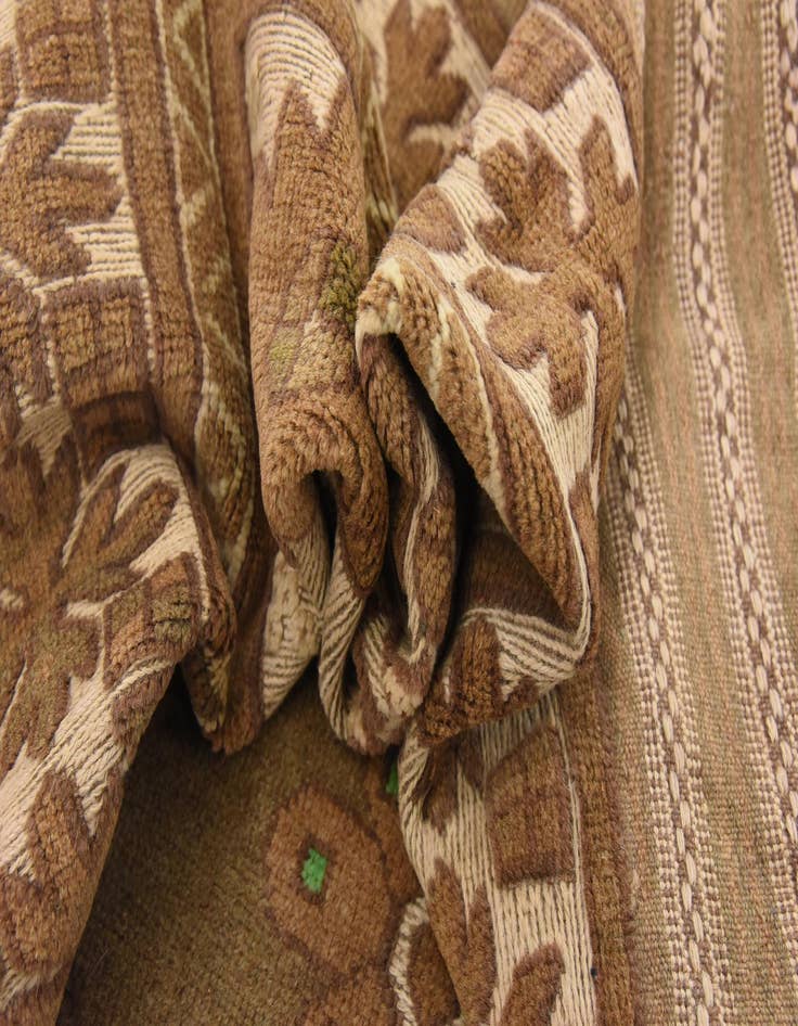 Detail image of  4' x 6' 3  Hand Woven Sumak Wool Rug