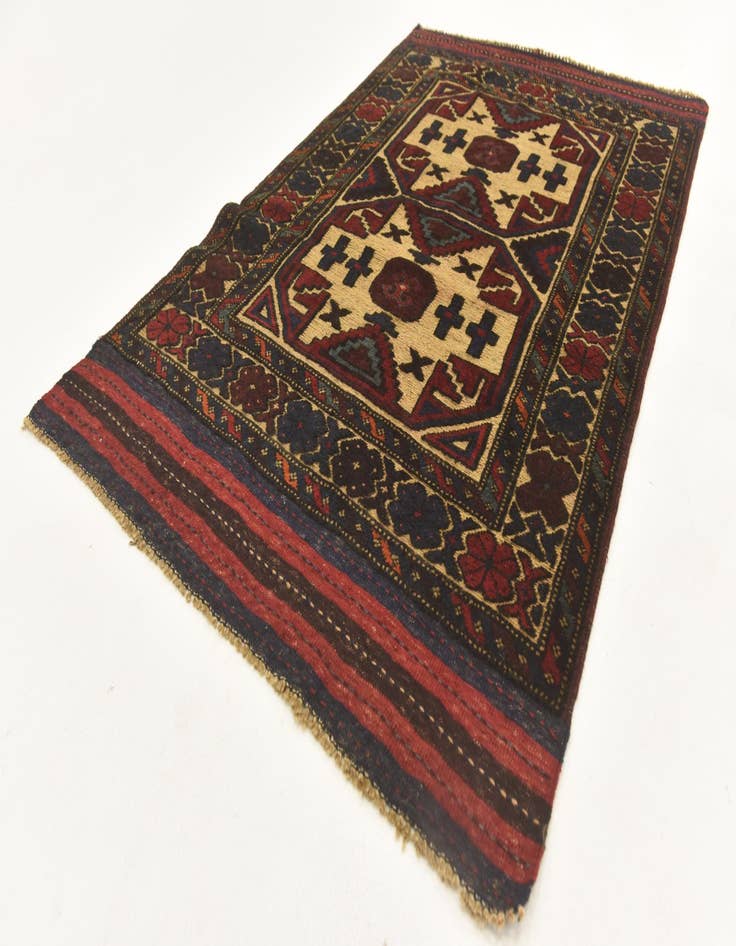 Detail image of  2' 10 x 4' 7  Hand Knotted Sumak Wool Rug