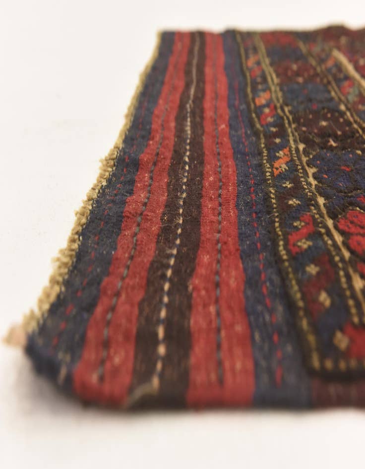 Detail image of  2' 10 x 4' 7  Hand Knotted Sumak Wool Rug