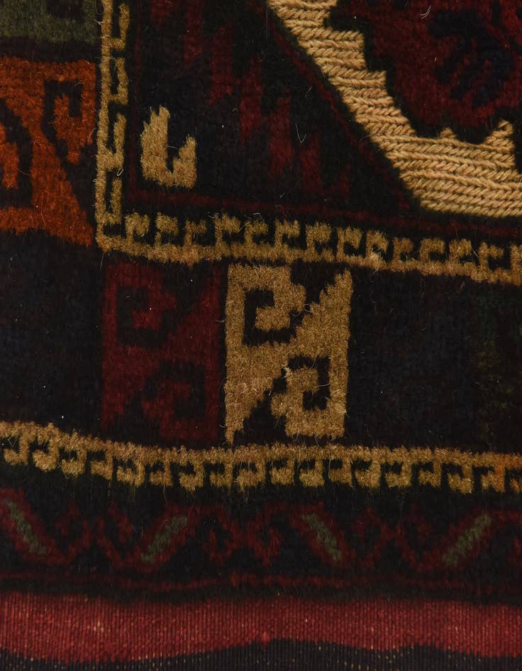 Detail image of  2' 8 x 4' 5  Hand Knotted Sumak Wool Rug