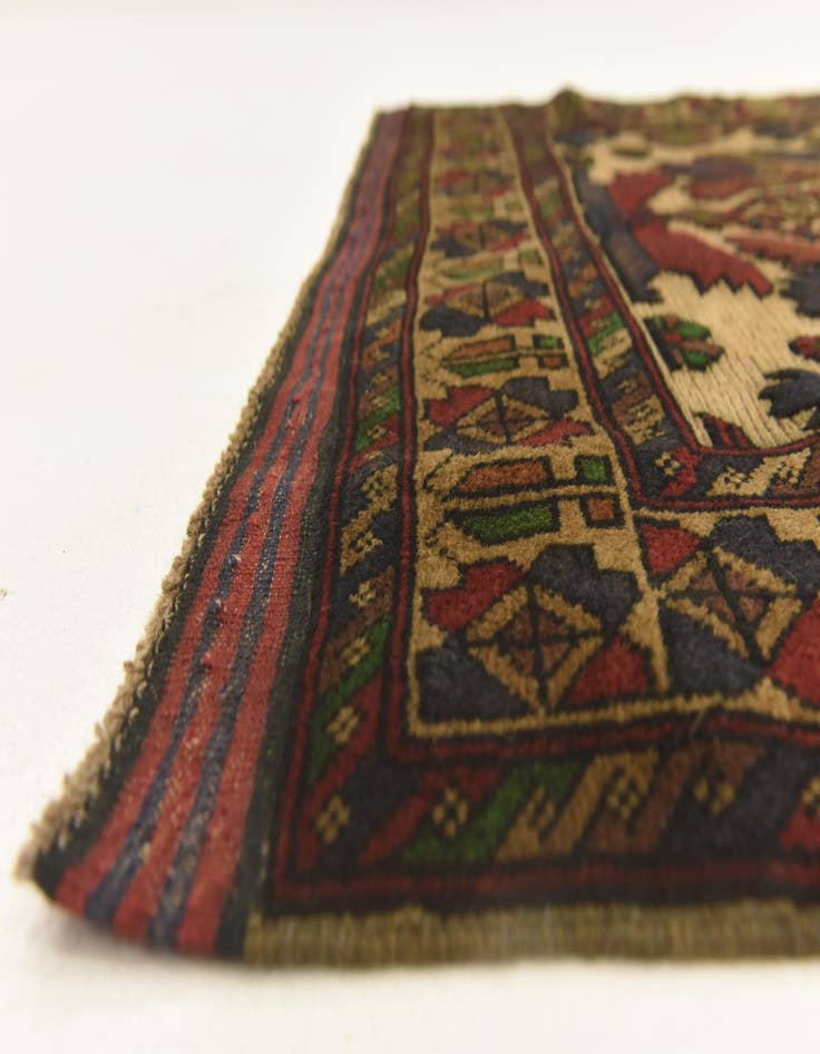 Detail image of  3' 2 x 4' 9  Hand Knotted Sumak Wool Rug