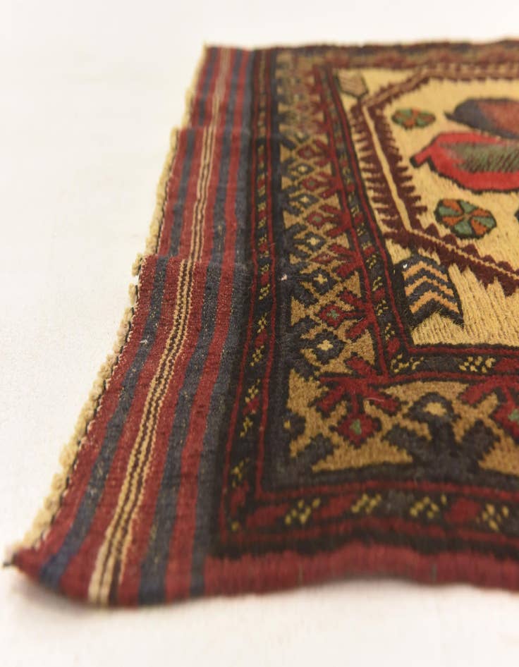 Detail image of  3' 1 x 4' 10  Hand Knotted Sumak Wool Rug