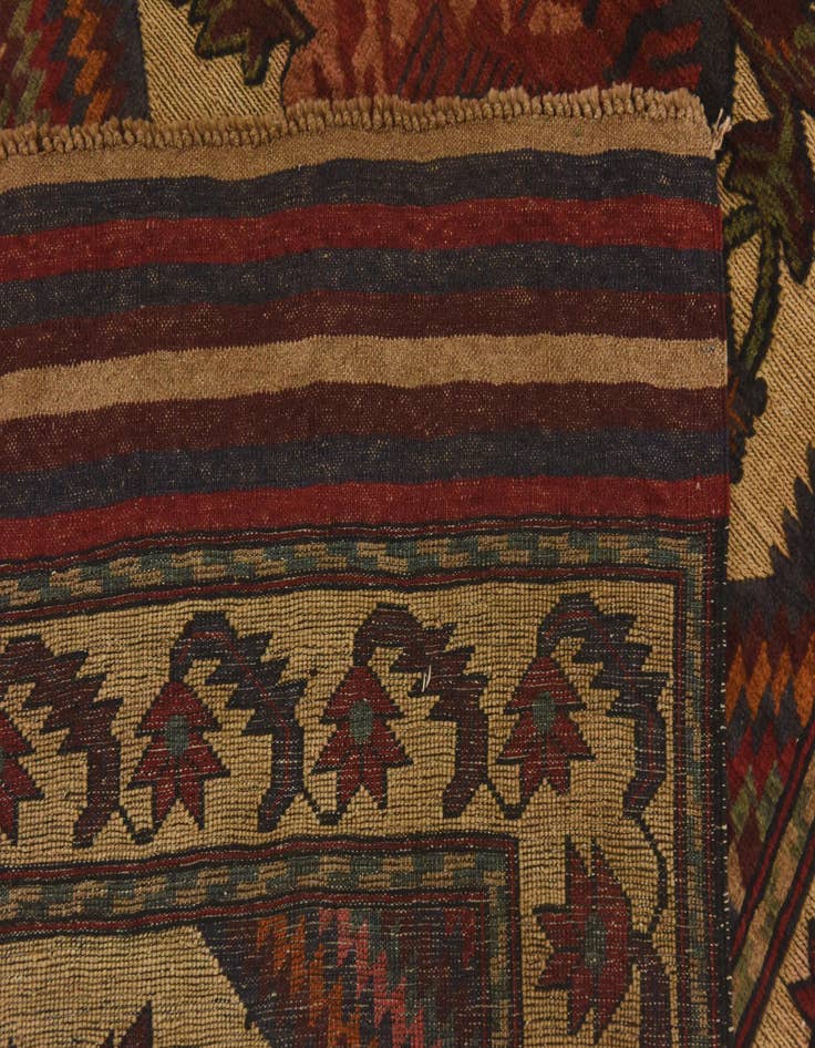 Detail image of  3' 11 x 6'  Hand Knotted Sumak Wool Rug