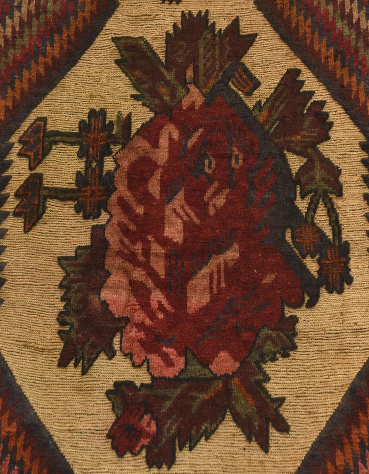Detail image of  3' 11 x 6'  Hand Knotted Sumak Wool Rug