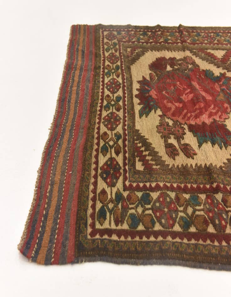 Detail image of  4' x 6' 2  Hand Knotted Sumak Wool Rug