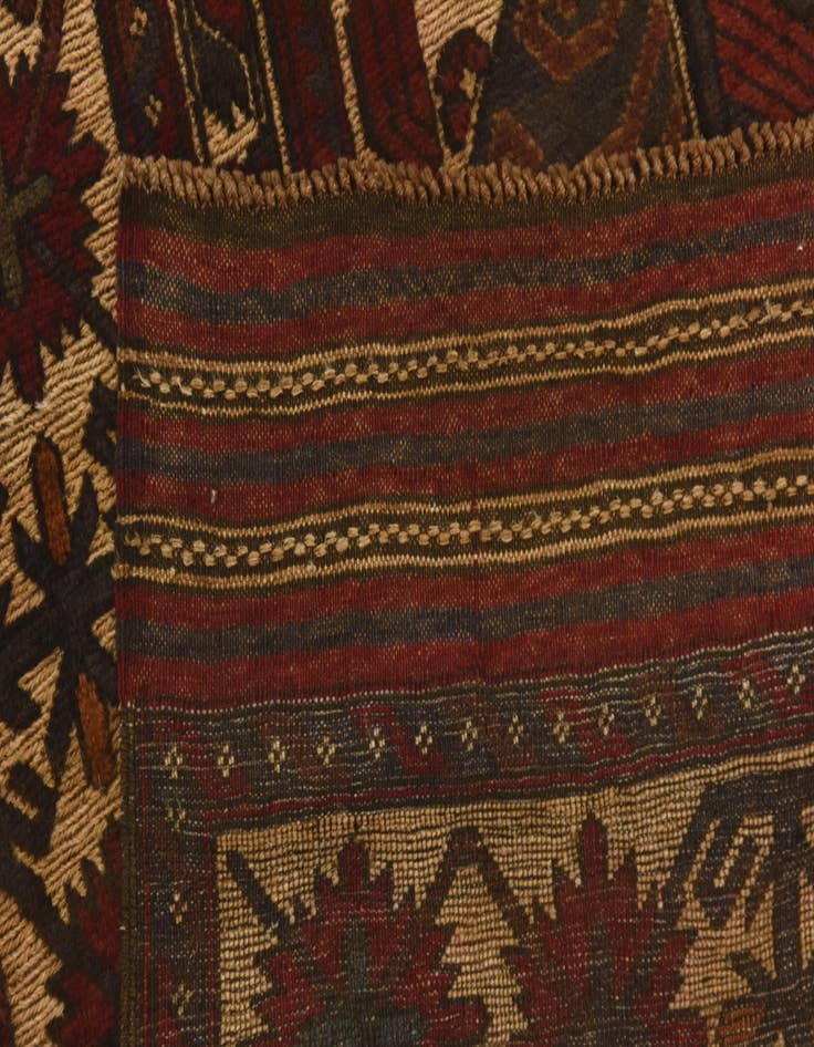 Detail image of  3' 7 x 6'  Hand Knotted Sumak Wool Rug