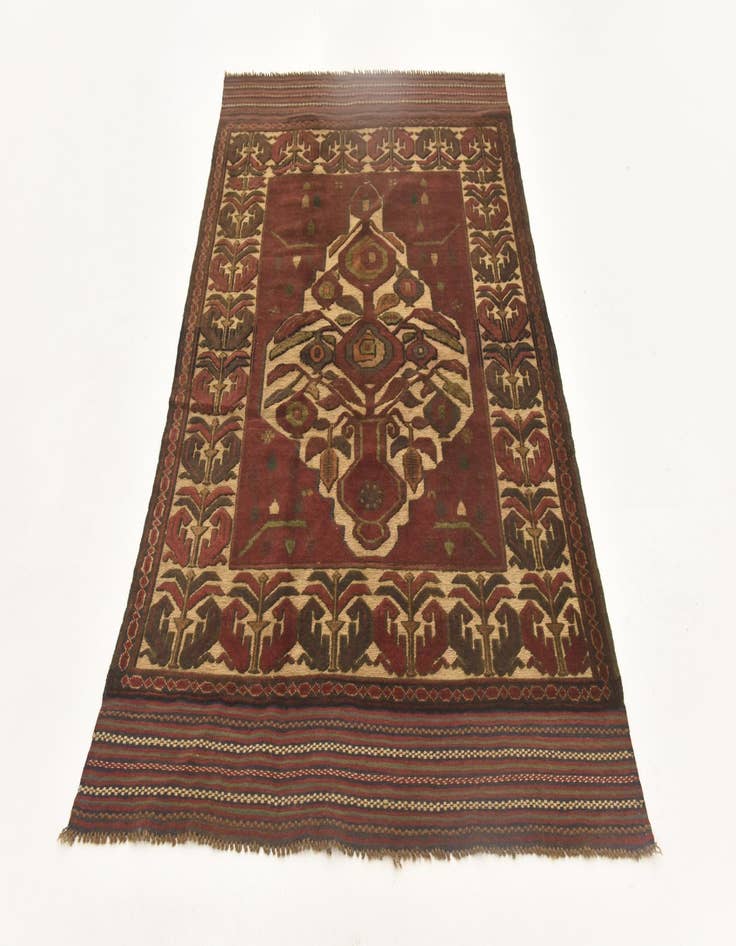 Detail image of  4' x 6' 6  Hand Knotted Sumak Wool Rug