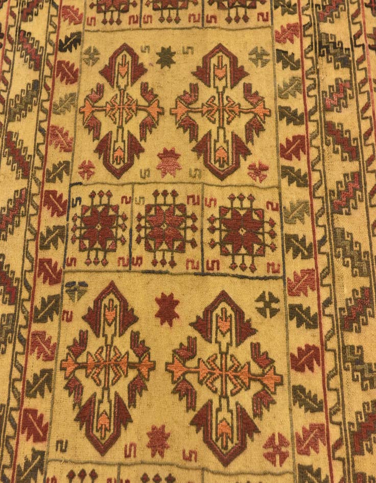 Detail image of  3' 11 x 6' 4  Hand Knotted Sumak Wool Rug