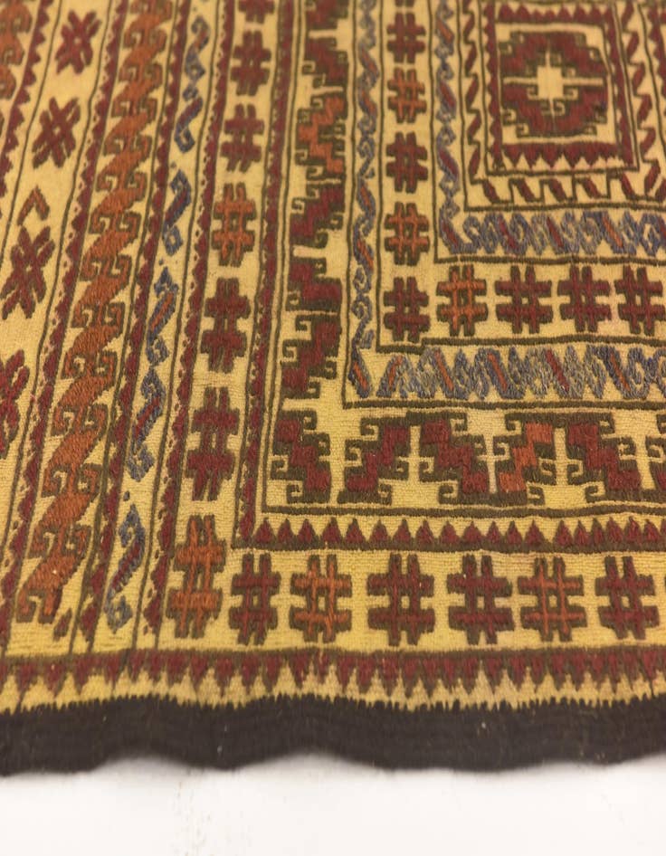 Detail image of  3' 11 x 6' 9  Hand Knotted Sumak Wool Rug