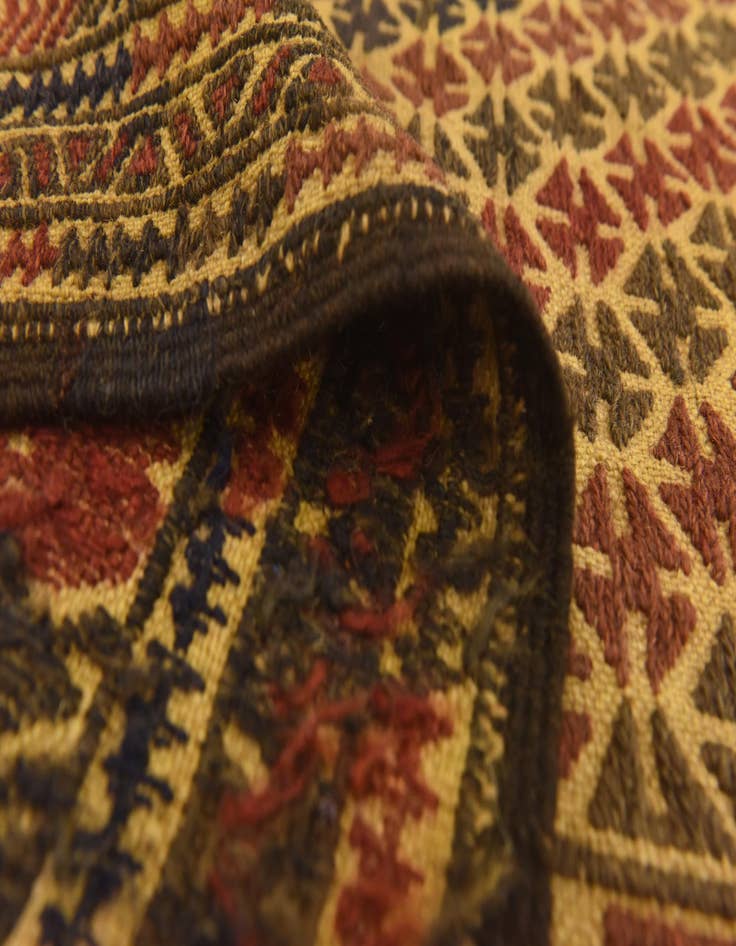 Detail image of  3' 11 x 6' 7  Hand Knotted Sumak Wool Rug