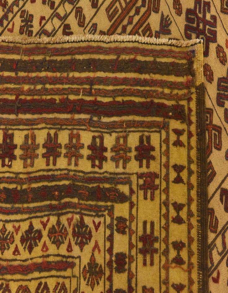 Detail image of  4' x 6' 1  Hand Knotted Sumak Wool Rug