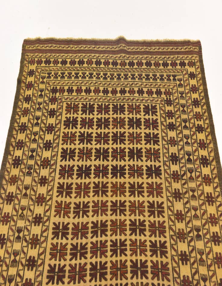 Detail image of  4' x 6' 1  Hand Knotted Sumak Wool Rug