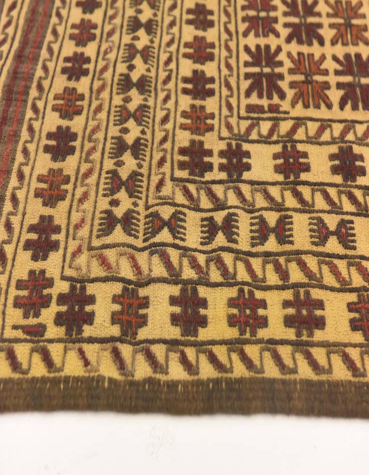 Detail image of  4' x 6' 1  Hand Knotted Sumak Wool Rug