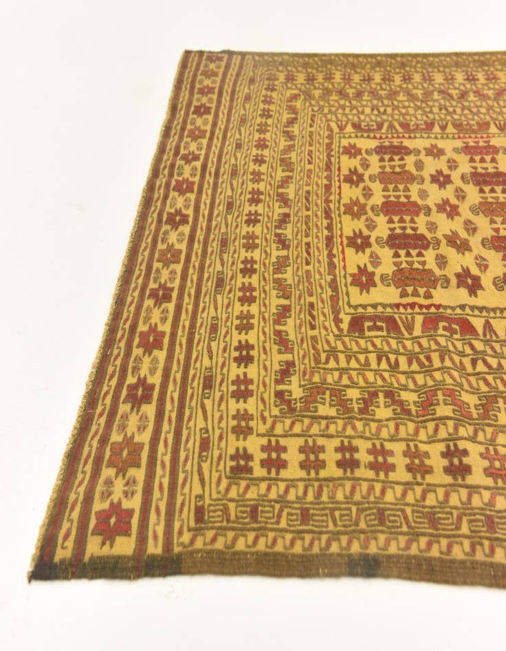 Detail image of  3' 9 x 6' 7  Hand Knotted Sumak Wool Rug