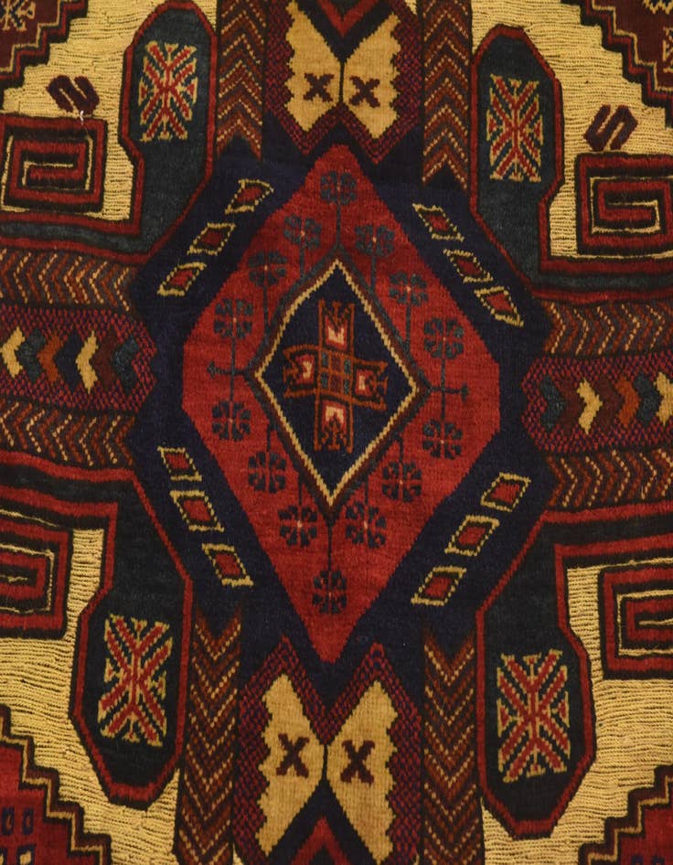 Detail image of  4' 5 x 6' 6  Hand Knotted Sumak Wool Rug