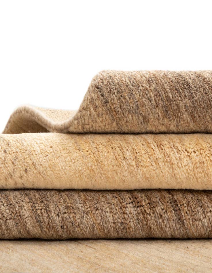 Detail image of  6' 8 x 9' 3 Tabiibaft Wool Rug