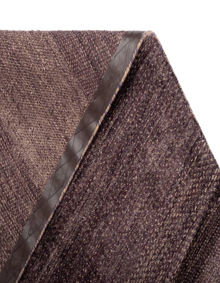 Detail image of  4' 1 x 6' 1 Tabiibaft Wool Rug