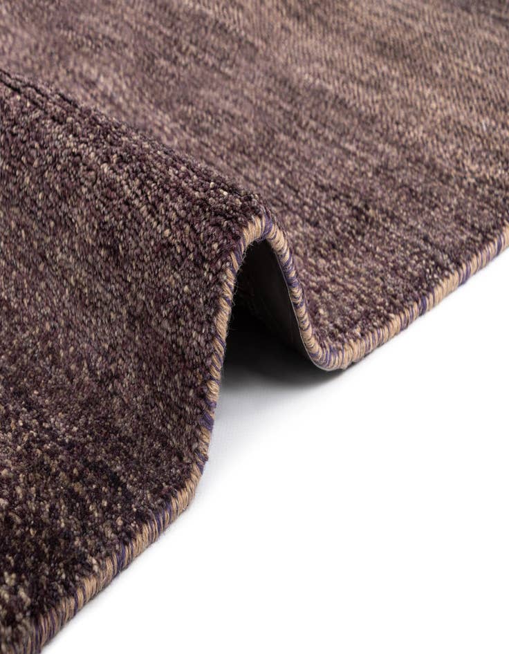 Detail image of  4' 1 x 6' 1 Tabiibaft Wool Rug