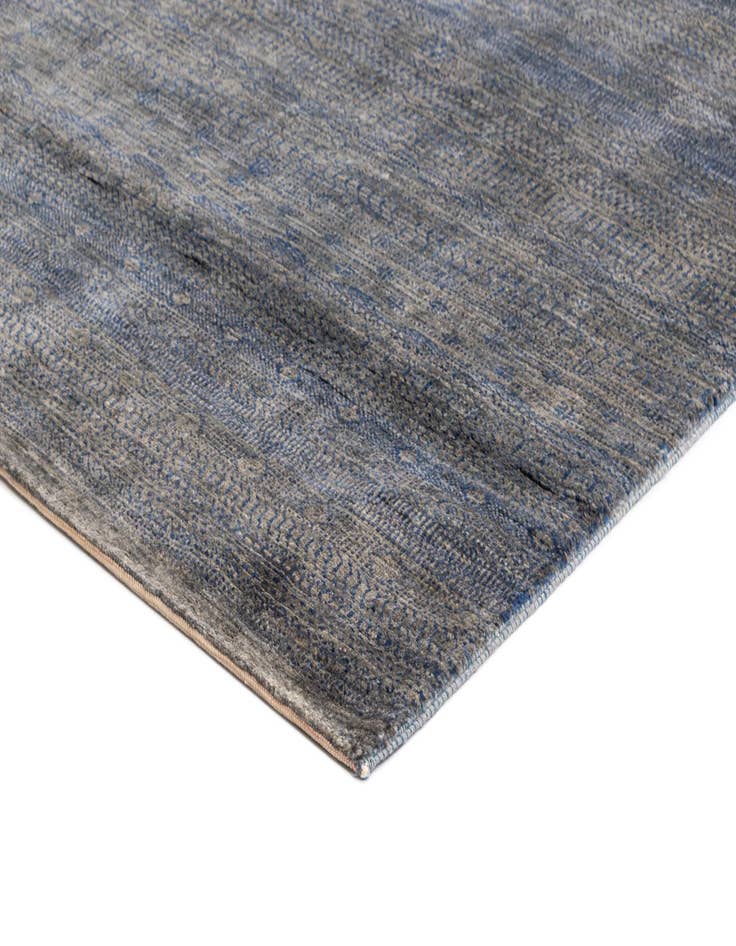 Detail image of  4' x 5' 11 Tabiibaft Wool Rug