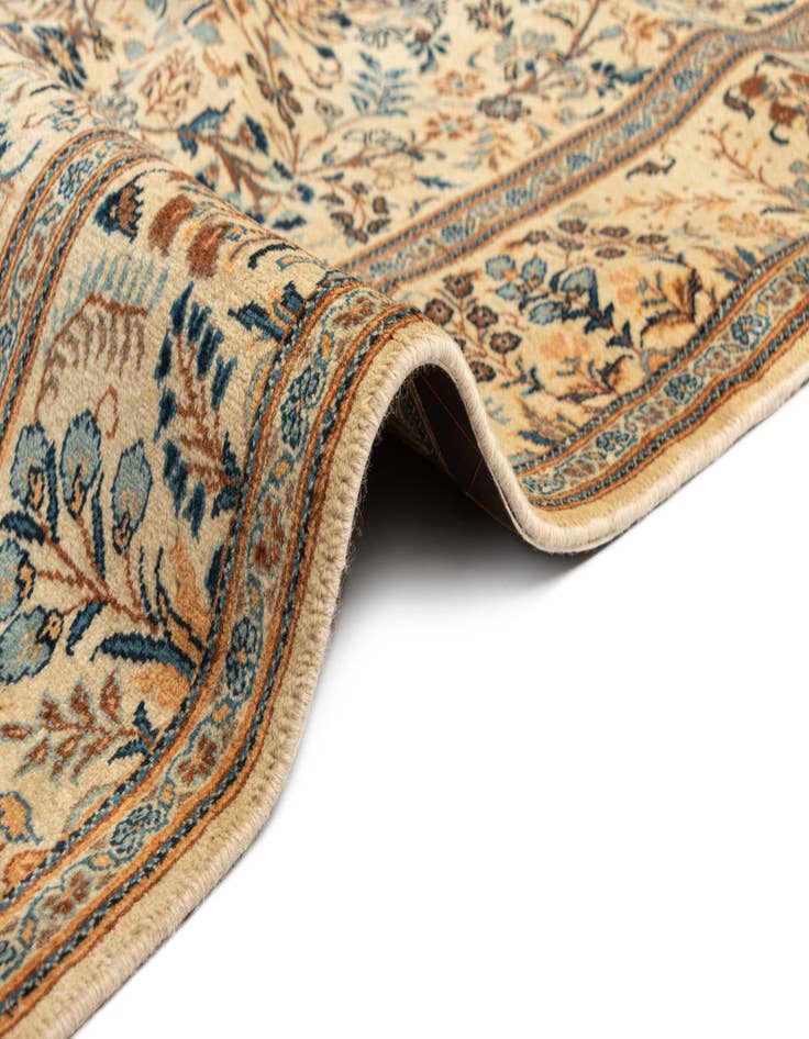 Detail image of  4' 5 x 6' 8 Tabriz Rug