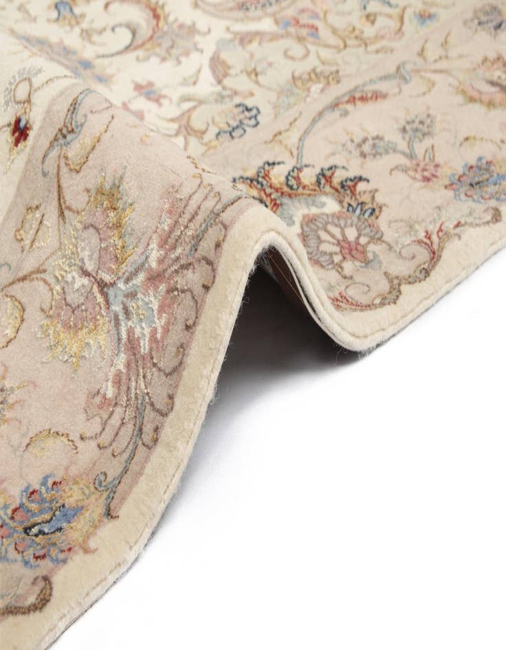 Detail image of  5' 1 x 6' 11 Tabriz Rug