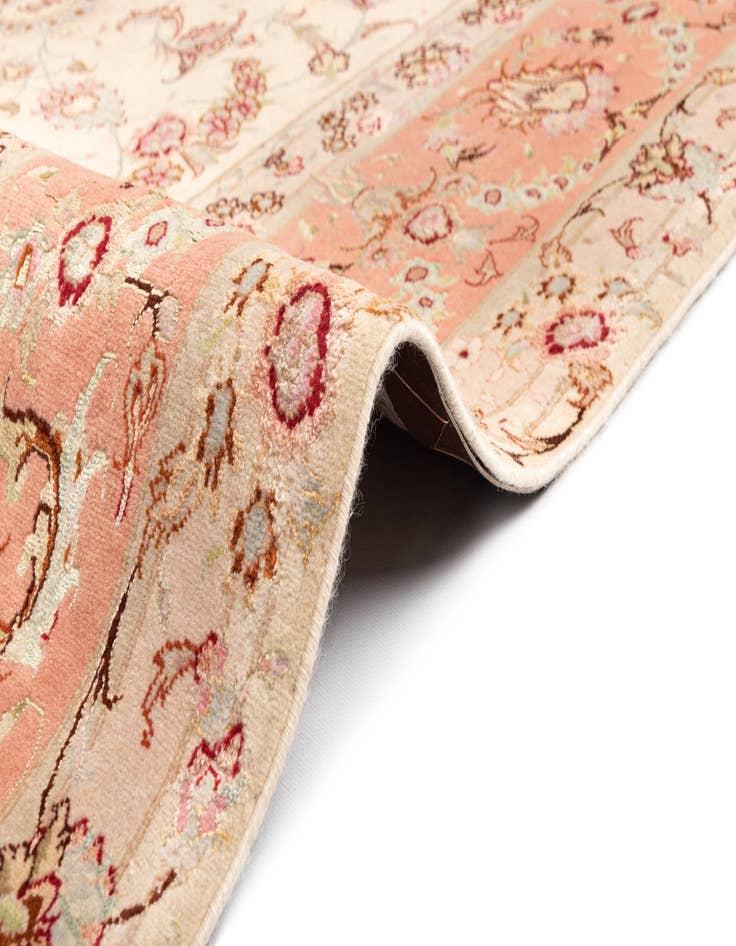 Detail image of  8' x 11' 10 Tabriz Rug