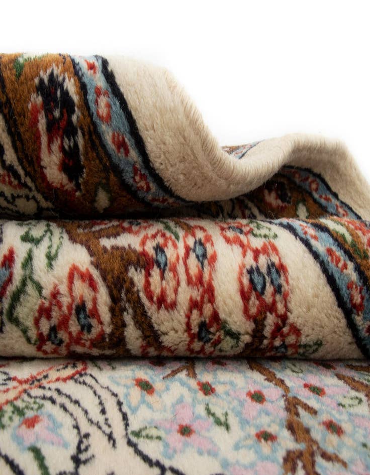 Detail image of  3' 2 x 5' 1  Hand Knotted Tabriz Persian Wool Rug