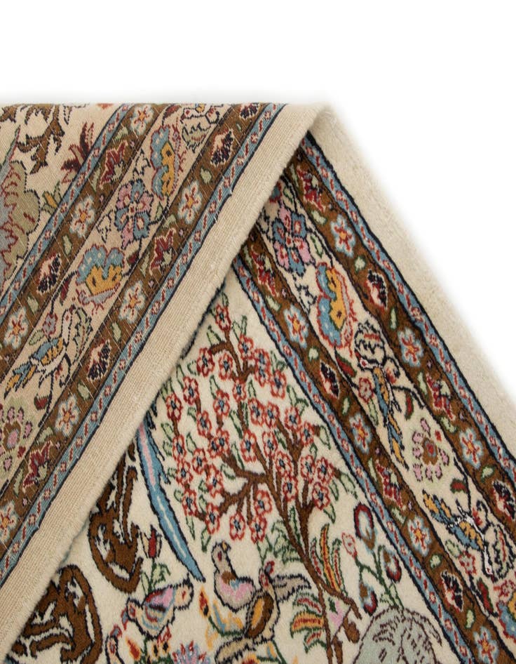 Detail image of  3' 2 x 5' 1  Hand Knotted Tabriz Persian Wool Rug