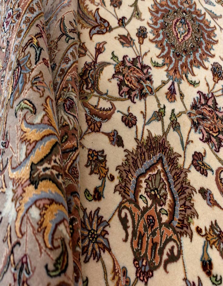 Detail image of  11' 6 x 16' 6 Tabriz Rug