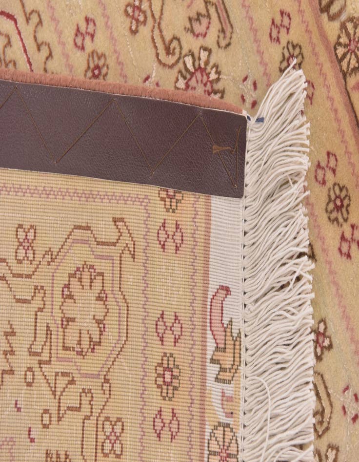 Detail image of  3' 4 x 5' 1  Hand Knotted Tabriz Persian Rug