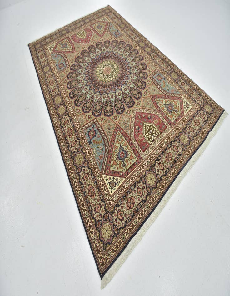 Detail image of  6' 8 x 10' 1  Hand Knotted Tabriz Persian Rug