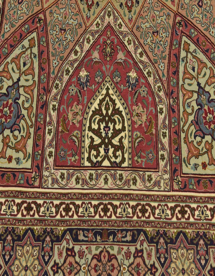 Detail image of  6' 8 x 10' 1  Hand Knotted Tabriz Persian Rug