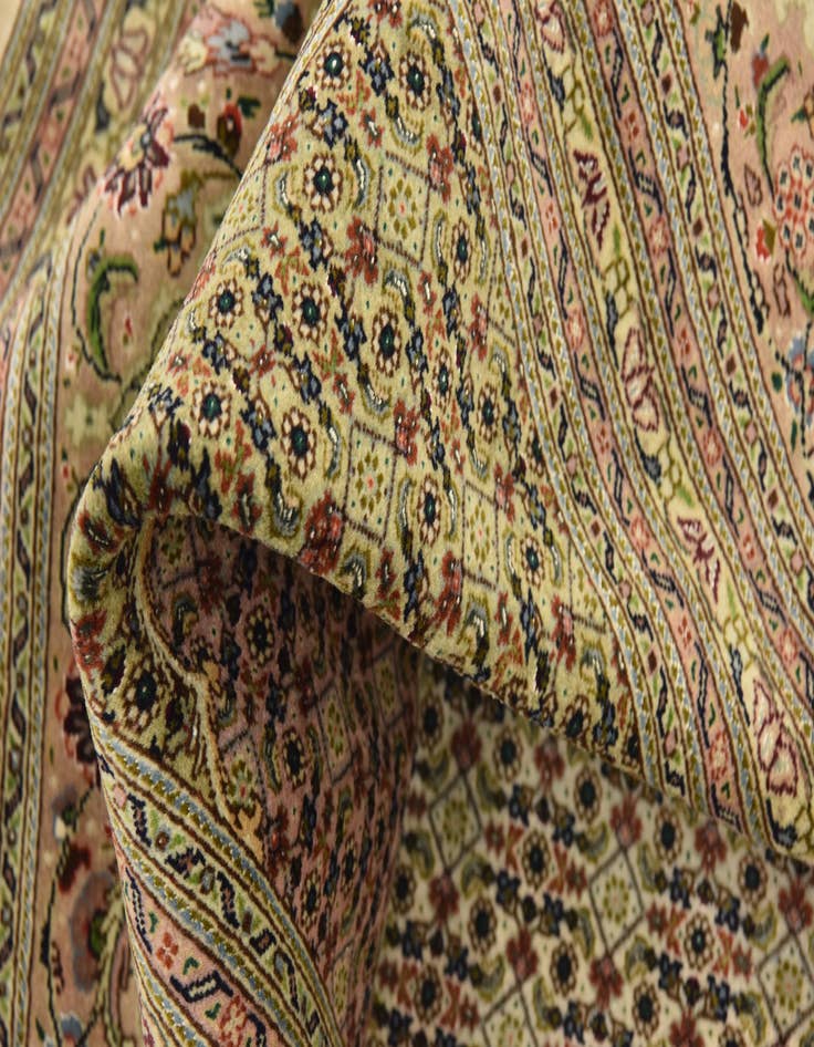 Detail image of  9' 10 x 12' 10  Hand Knotted Tabriz Persian Rug