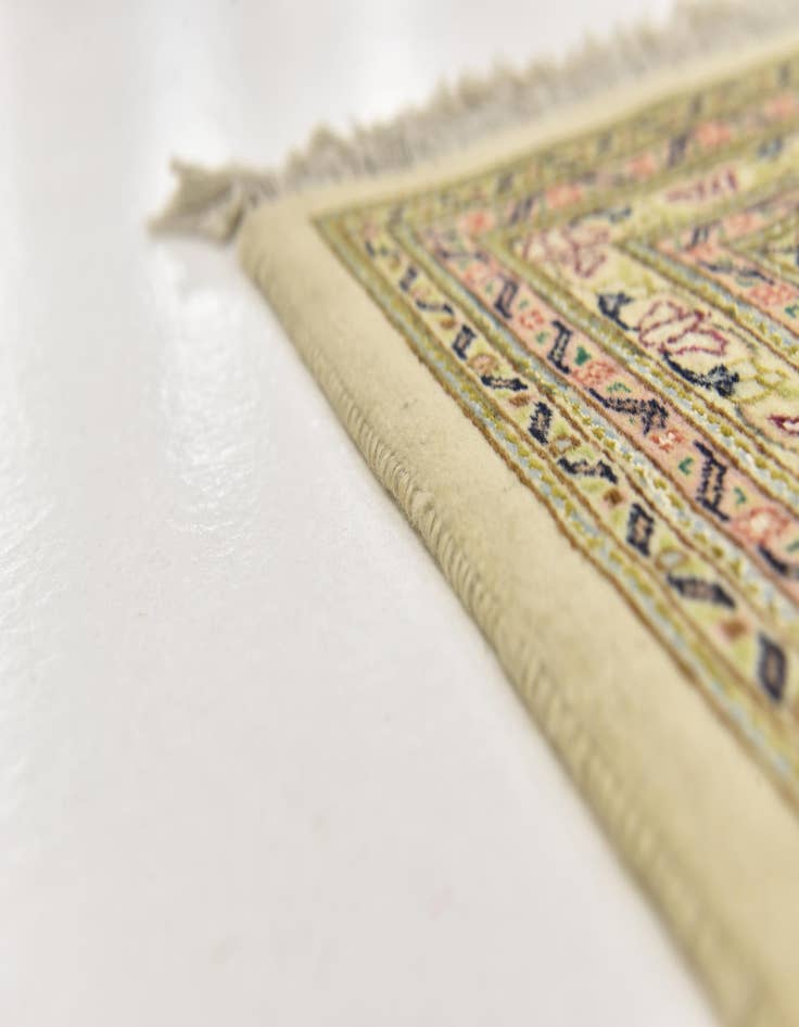 Detail image of  9' 10 x 12' 10  Hand Knotted Tabriz Persian Rug