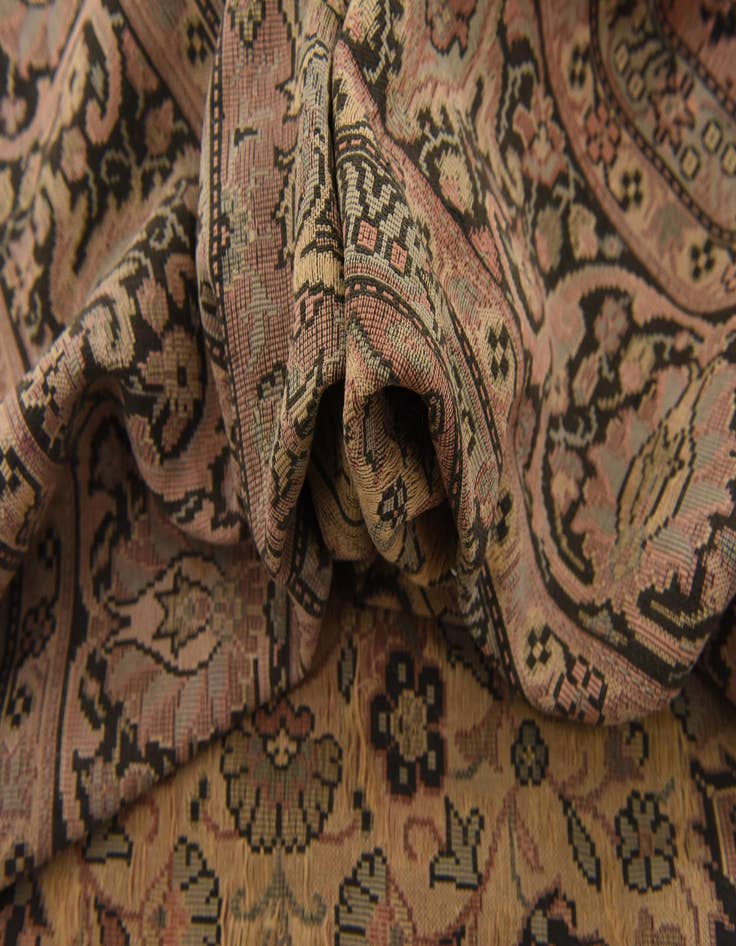 Detail image of 4' 9 x 5' 9 Hand Knotted Tapestry Oriental Wool Rug