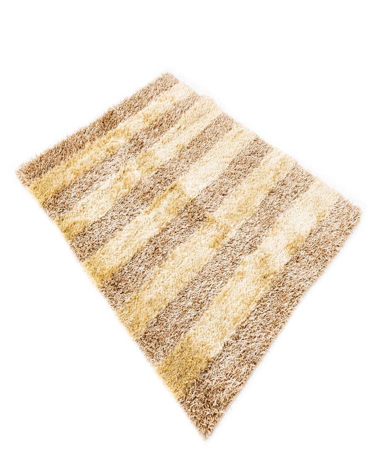 Detail image of  5' x 6' 8  Hand Knotted Two-Tone Shag Rug