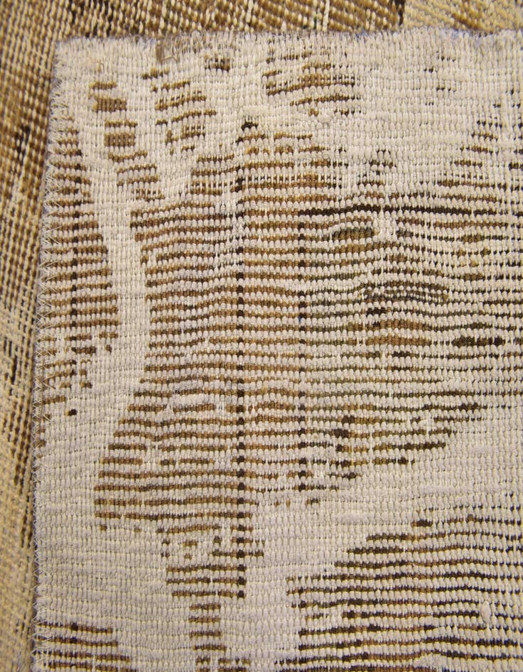 Detail image of  4' 6 x 6' 2  Hand Knotted Ultra Vintage Persian Wool Rug