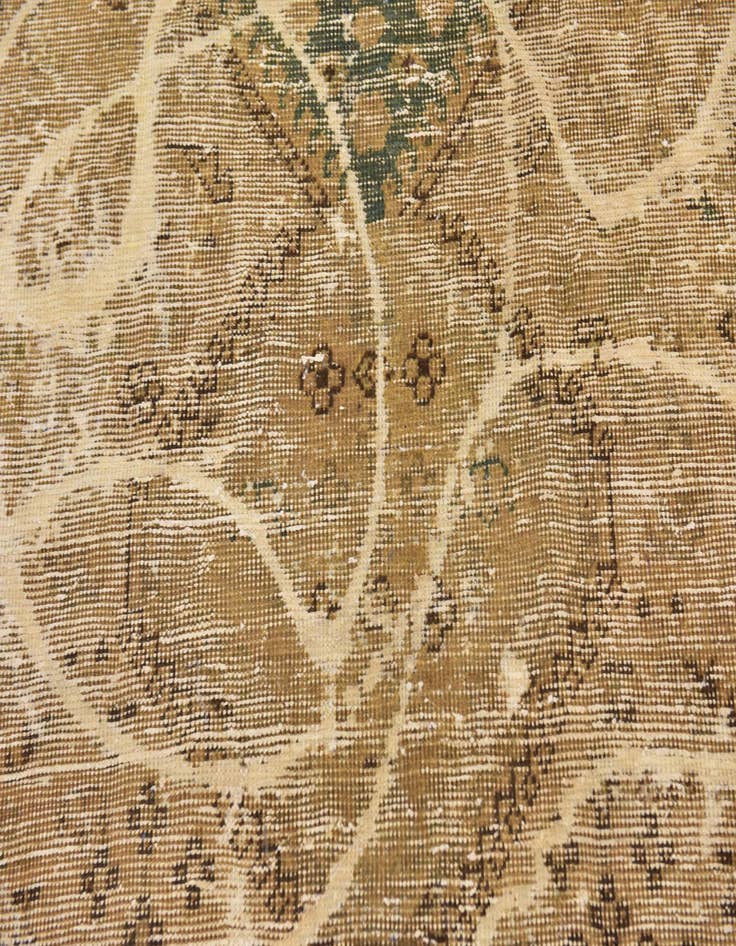 Detail image of  4' 6 x 6' 2  Hand Knotted Ultra Vintage Persian Wool Rug