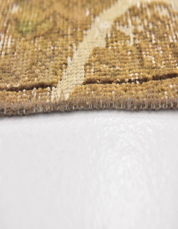 Detail image of  4' 6 x 6' 2  Hand Knotted Ultra Vintage Persian Wool Rug