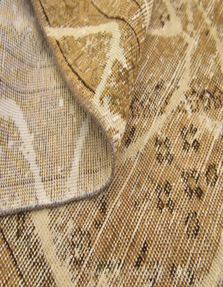 Detail image of  4' 6 x 6' 2  Hand Knotted Ultra Vintage Persian Wool Rug