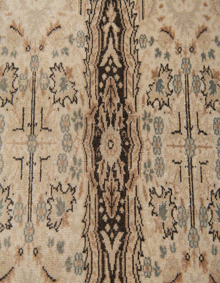 Detail image of  6' 10 x 10' 4  Hand Knotted Ultra Vintage Persian Wool Rug