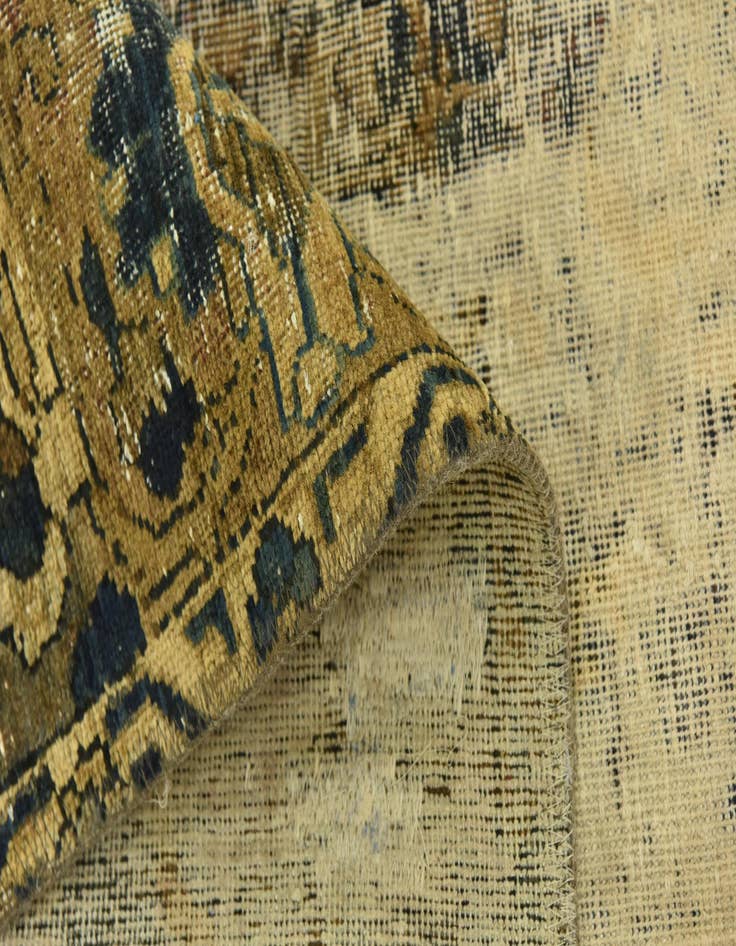 Detail image of  6' 9 x 9'  Hand Knotted Ultra Vintage Persian Wool Rug