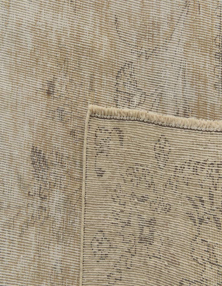 Detail image of  7' 9 x 10' 10  Hand Knotted Ultra Vintage Persian Wool Rug
