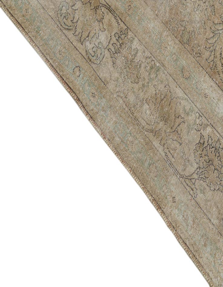 Detail image of  9' 10 x 13'  Hand Knotted Ultra Vintage Persian Wool Rug